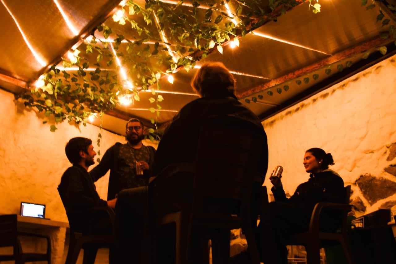 מונגי Celavi Hostel מראה חיצוני תמונה