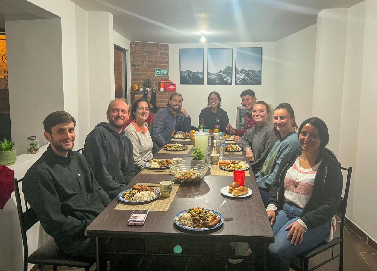 מונגי Celavi Hostel מראה חיצוני תמונה