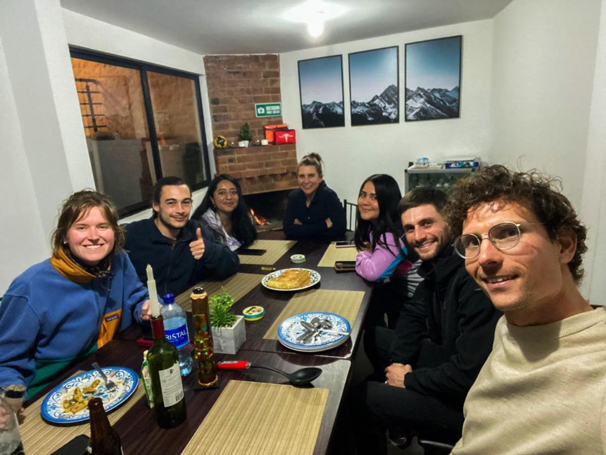 מונגי Celavi Hostel מראה חיצוני תמונה