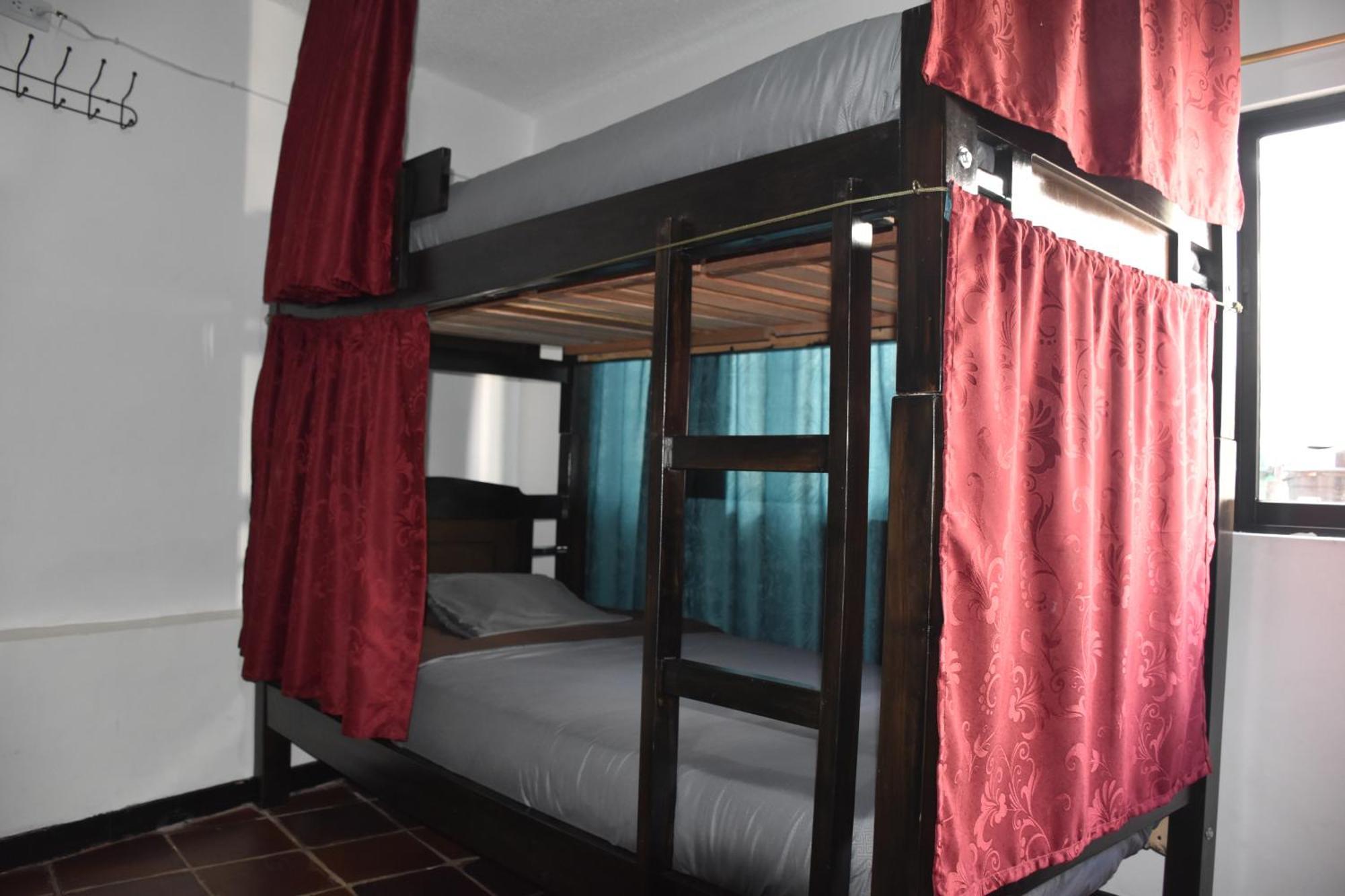 מונגי Celavi Hostel מראה חיצוני תמונה